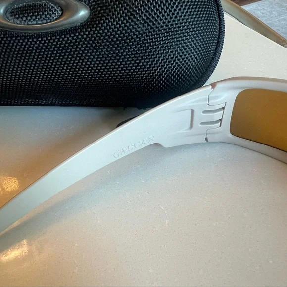 Oakley GASCAN Desert Tan - Picture 5 of 5